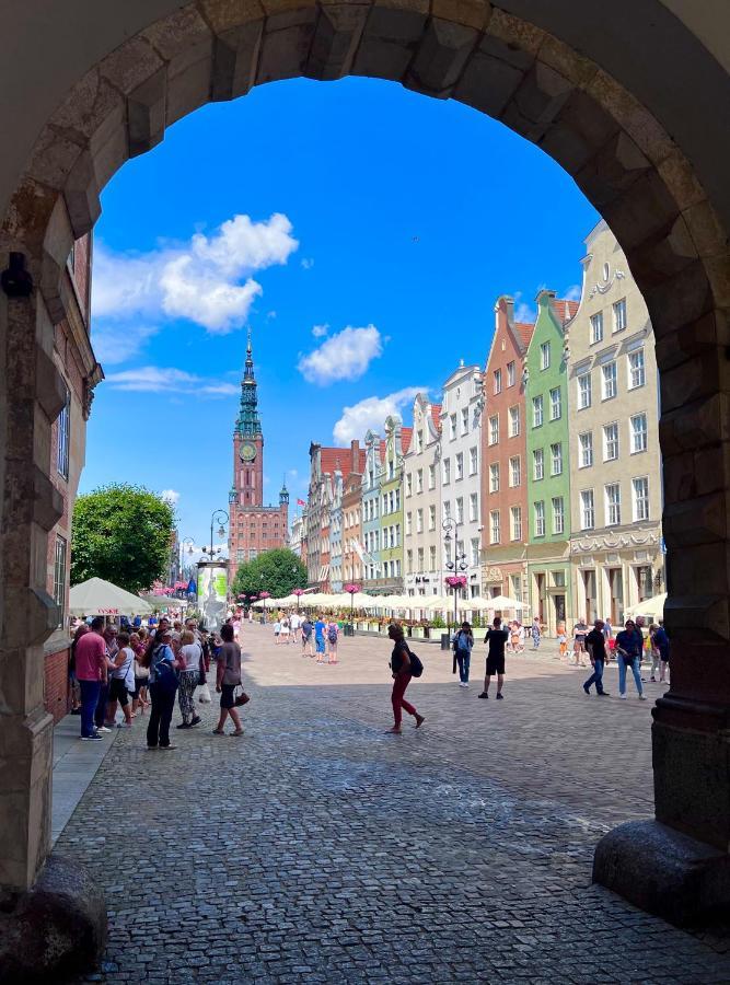 Holiday Apartment Old Town Gdansk With A Jacuzzi Exterior photo